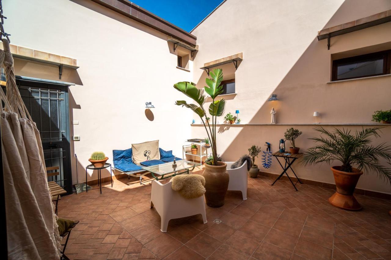 Solemar Sicilia - Palazzo Vetrano Apartman Palermo Kültér fotó